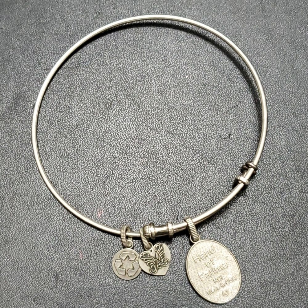 Angelica silver tone bangle bracelet 8"